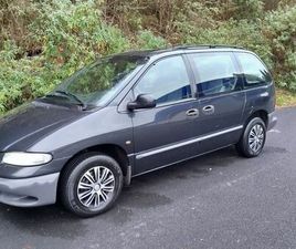 CHRYSLER VOYAGER 7 PLACES ESSENCE – 2000 – 127 669 KM – CT OK