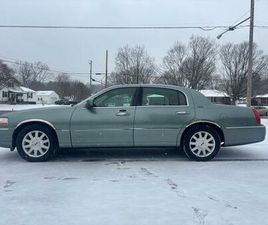USED 2006 LINCOLN TOWN CAR SIGNATURE LIMITED