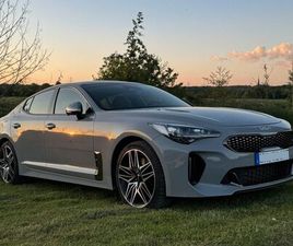 KIA STINGER GT 3.3 T-GDI V6 AWD *GLASDACH*
