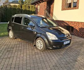 TOYOTA COROLLA VERSO