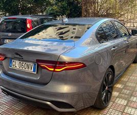JAGUAR XE D200 JAGUAR XE BLACK DYNAMIC LINE
