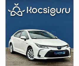 TOYOTA COROLLA TOYOTA COROLLA 1.8 HYBRID COMFORT STYLE E-CVT ÁLLAPOTFELMÉRVE_MO.I_1 TULAJ_TÖRÉSMENTES_SZERVIZKÖNYV_KAMERA_CARPLAY_ÁFAS