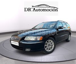 VOLVO V70 D5 MOMENTUM