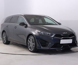 KIA CEED GT LINE 1.5 T-GDI GT-LINE, PREMIUM PACK