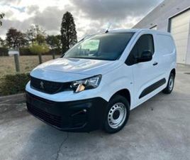 PEUGEOT PARTNER ② PEUGEOT PARTNER 1.5HDI / 80286KM/ 2 ZIT /APPLE CARPLAY — CAMIONNETTES & UTILITAIRES — 2EMEMAIN