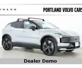 NEW 2026 VOLVO EX30 CROSS COUNTRY ULTRA, TWIN MOTOR PERFORMANCE, FULLY ELECTRIC