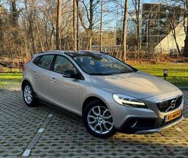 VOLVO V40 CROSS COUNTRY 1.5 T3 NORDIC+ PANO L BLIS