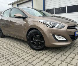 HYUNDAI I30 HYUNDAI I30 1.4I GO! BRASIL SZÍNES NAGY NAVIGÁCIÓ-ÉRINTŐ KIJELZŐ-TOLATÓ KAMERA-LED MENET FÉNY-SZERVIZ KÖNYV!