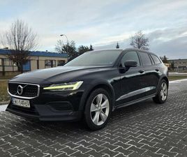 VOLVO V60 CROSS COUNTRY