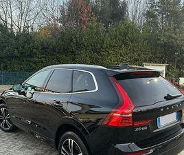 VOLVO XC60 VOLVO XC60 B4 AWD MOMENTUM PRO – AUTOMATICO – 2021