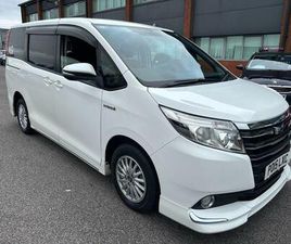 TOYOTA NOAH