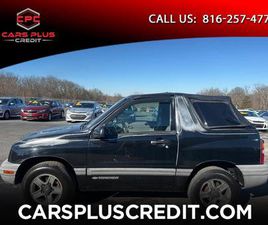USED 2002 CHEVROLET TRACKER 2-DOOR CONVERTIBLE 2WD