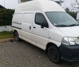 TOYOTA HIACE TOYOTA VAN AMÉNAGÉ UTILITAIRE