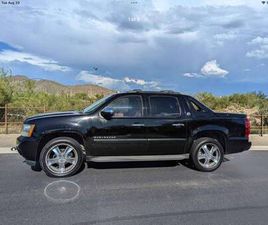 2013 LTZ BLACK DIAMOND CHEVY AVALANCHE