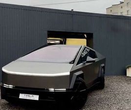 TESLA CYBERTRUCK TESLA CYBERTRUCK 2024