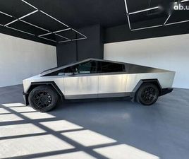 TESLA CYBERTRUCK TESLA CYBERTRUCK 2024