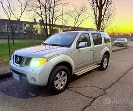 NISSAN PATHFINDER NISSAN 2.5- 4X4- 7 POSTI- PERFETTA OTTIME CONDI