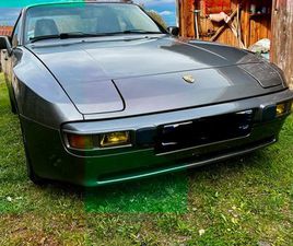 PORSCHE 944S