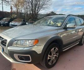 VOLVO XC70 D5 215CH AWD MOMENTUM GEARTRONIC - RÉGULATEUR DE VITESSE - SIÈGES CHAUFFANTS