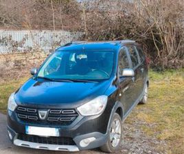 DACIA LODGY STEPWAY 7 PLACES 1.5 BLUE DCI