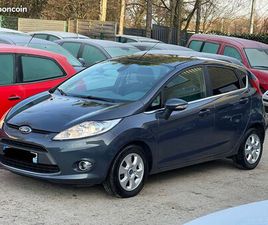FORD FIESTA 1.6 TDCI 95 CV TITANIUM TRÈS BON ÉTAT