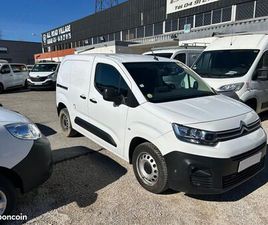 CITROEN BERLINGO CITROËN BERLINGO HDI 100 CV 1000KG DE CHARGE 3 PLACES TVA RECUPERABLE 1ERE MAIN ENTRETIEN COMPLET A JOUR