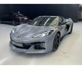 C8 E-RAY COUPÉ AUTOMAAT 3LZ PACKAGE | COMPETITION SPORT BUCKET SEATS | RED CALIPERS AND STITCHING | TRANSPARANT DAK PANEEL | FRONT LIFT | CERAMIC BRAKES