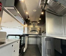 CAMION DOUBLE ACTIVITÉ PIZZAS / SNACK