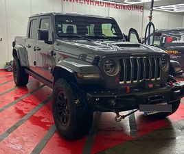 JEEP GLADIATOR MIT SEILWINDE, AHK & EXTRAS