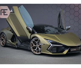 LAMBORGHINI REVUELTO | LIFT | CARBON IN & EXTERIEUR | PASSENGER DISPLAY | ADAPTIVE CRUISE | APPLE CARPLAY | SONUS FABER SOUND | PARKING PACK | HEADLAMPS PACKAGE