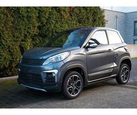 LIGIER JS60 LIGIER JS60 CHIC DCI GRAU MIT SCHWARZEM DACH