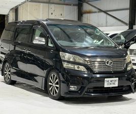 2011 - 2.4Z PLATINUM SELECTION 2 TYPE GOLD PETROL AUTOMATIC 7 SEAT ULEZ 5DR