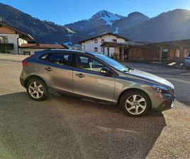V40 CROSS COUNTRY D2