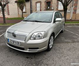 TOYOTA AVENSIS 2.0 D4D 115 CV LINEA SOL 5 PORTES PREMIÈRE MAIN