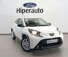 TOYOTA AYGO PLAY