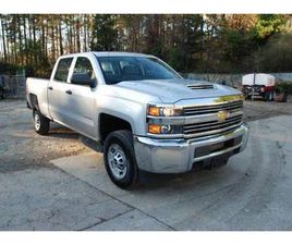 2017 CHEVROLET 2500HD, DURAMAX, DIESEL, CREW, RWD, SILVER, 11,000 MILE