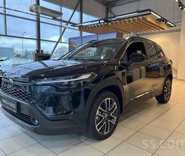 TOYOTA COROLLA CROSS, CENA 35 759 €. PIEEJAMS UZREIZ - TOYOTA COROLLA CROSS CENA NORĀDĪTA GADU PIRMĀ - SLUDINĀJUMI