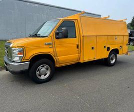FORD E350 **2016 FORD E350 XLT ** KNAPHIDE SERVICE BODY **