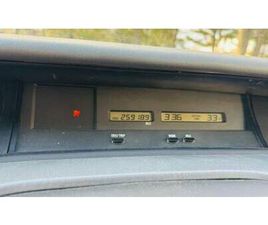 2002 TOYOTA AVALON XL (RELIABLE CAR; SINGLE OWNER) – $1,600