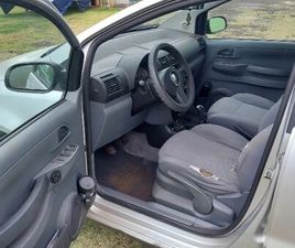 VOLKSWAGEN SPACEFOX VOLKSWAGEN SPACEFOX 1.6/ 1.6 TREND TOTAL FLEX 8V 5P 2009