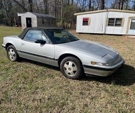 1990 BUICK REATTA CONVERTIBLE