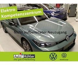VOLKSWAGEN PASSAT R-LINE EHYBRID HARMAN KARDON CARPLAY+PANO