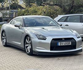 NISSAN GT-R