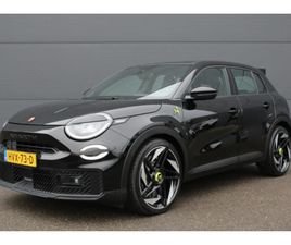 ABARTH 600E ELEKTRISCH SUV TURISMO 54 KWH | ORIGINEEL NL AUTO | NIEUWPRIJS €45.000,- | LAGE KILOMETERSTAND | BTW | UNIEK |