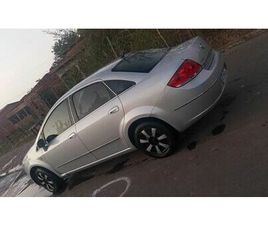 FIAT LINEA FIAT LINEA 1.9/ HLX 1.9/ 1.8 FLEX 16V 4P 2011