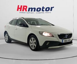 VOLVO V40 CROSS COUNTRY 1.6 D2 MOMENTUM