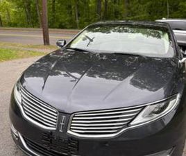 LINCOLN MKZ 2013 LINCOLN MKZ AWD - LOW MILES/ HOLIDAY SALE