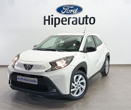 TOYOTA AYGO X TOYOTA AYGO X CROSS 1.0 VVTI PLAY