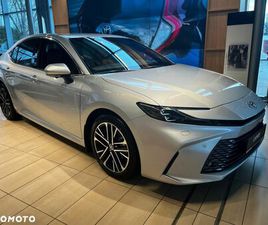 TOYOTA CAMRY 2.5 HYBRID DYNAMIC FORCE EXECUTIVE E-CVT