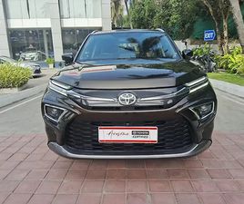 TOYOTA URBAN CRUISER